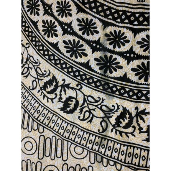 Pottery Barn Wall Art Elephant Tapestry 80x50" Hand Made Screen Print IMPERFECT - Picture 6 of 6